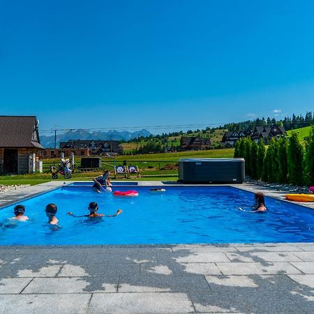Aparthotel Rabian-Ski: Mountain Retreat with Heated Pool & Family Fun Bialka Tatrzanska Exterior photo