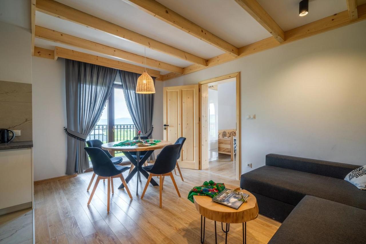Aparthotel Rabian-Ski: Mountain Retreat with Heated Pool & Family Fun Bialka Tatrzanska Exterior photo