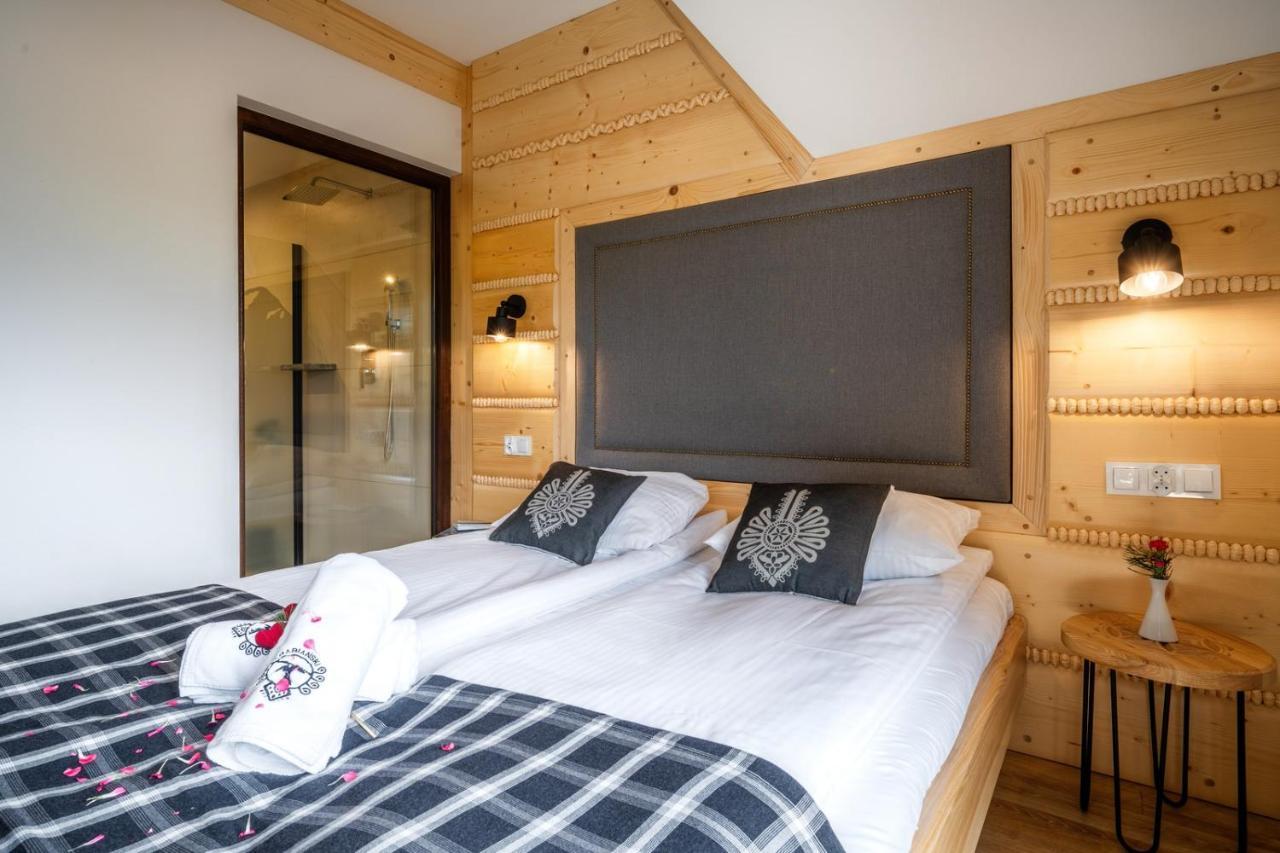 Aparthotel Rabian-Ski: Mountain Retreat with Heated Pool & Family Fun Bialka Tatrzanska Exterior photo