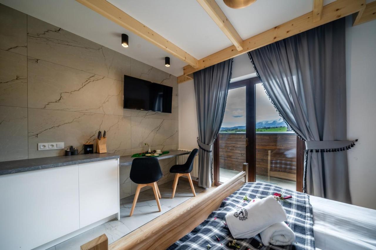 Aparthotel Rabian-Ski: Mountain Retreat with Heated Pool & Family Fun Bialka Tatrzanska Exterior photo